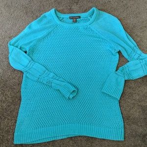 Tommy Bahama sweater EUC size Medium